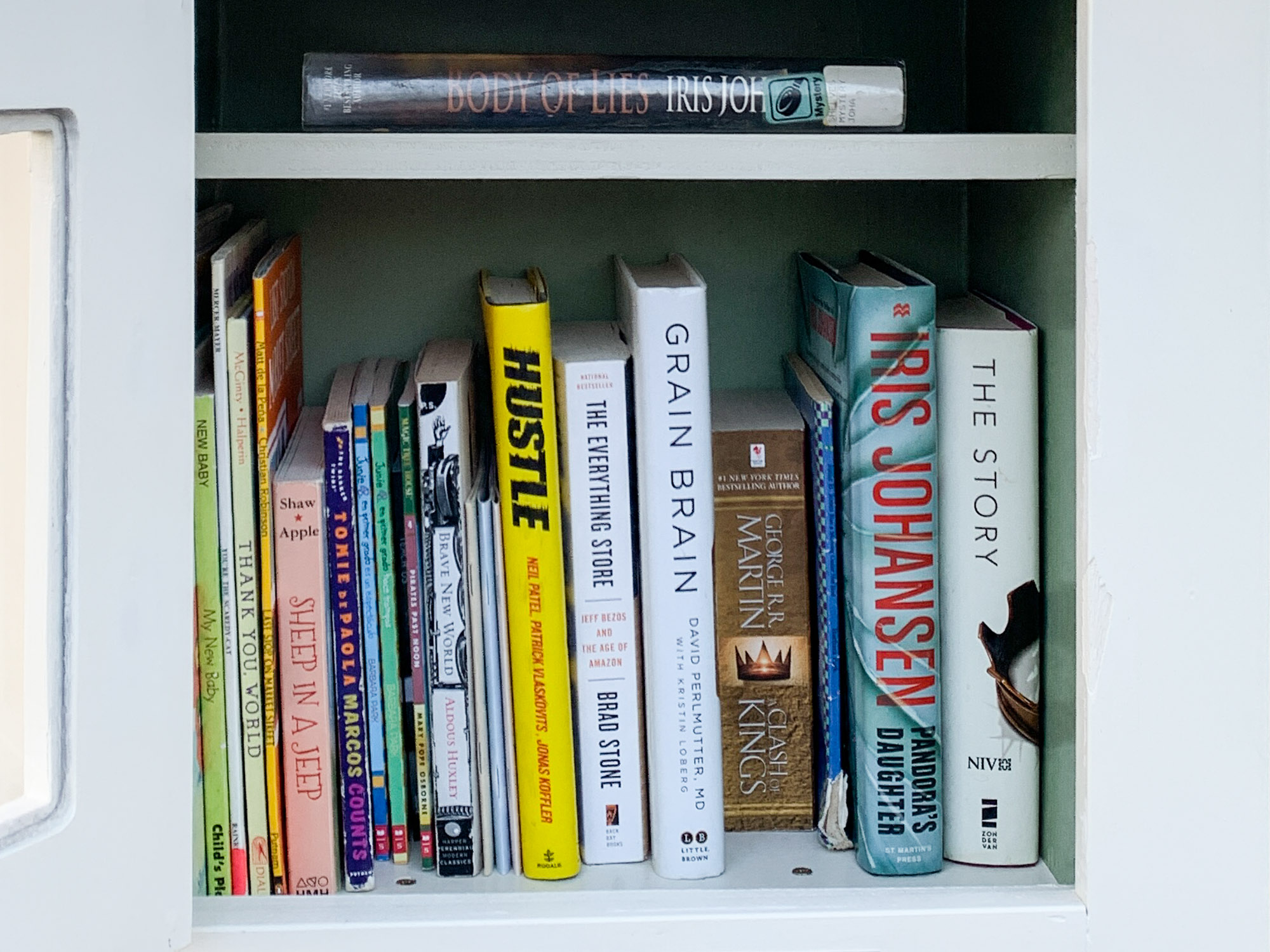 Razak’s-Little-Library_Mockup_2